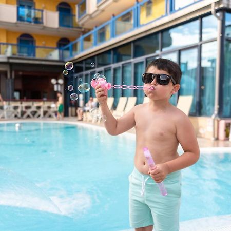 Hotel Brioni Mare Lido di Jesolo Esterno foto