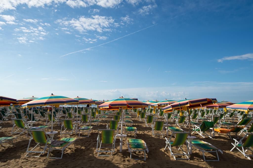 Hotel Brioni Mare Lido di Jesolo Esterno foto